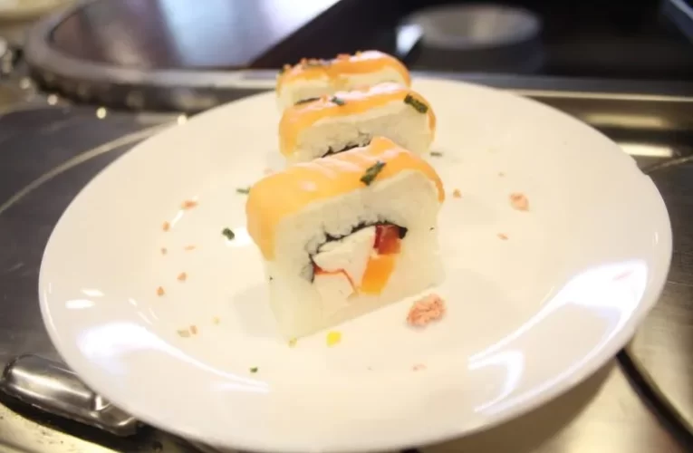 Suki Sushi Buffet, enfocado al área de comida japonesa y china