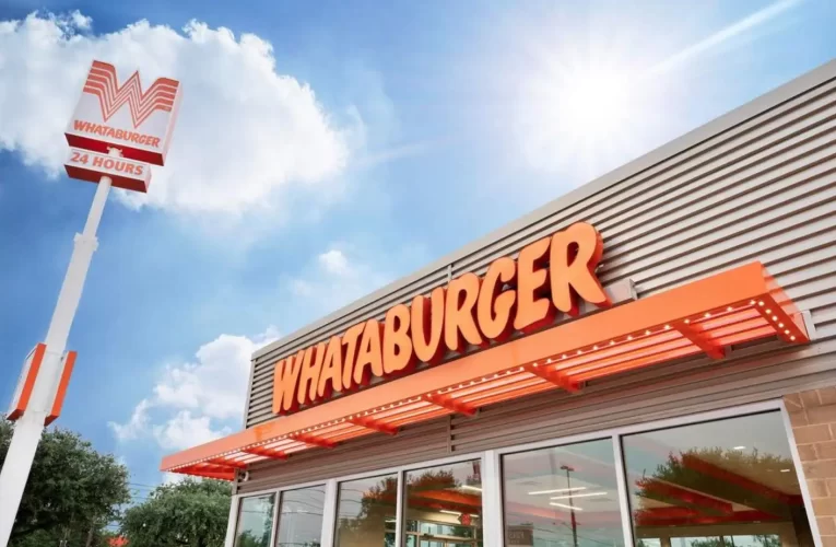 Whataburger la cadena de hamburguesas que fracasó en Guadalajara