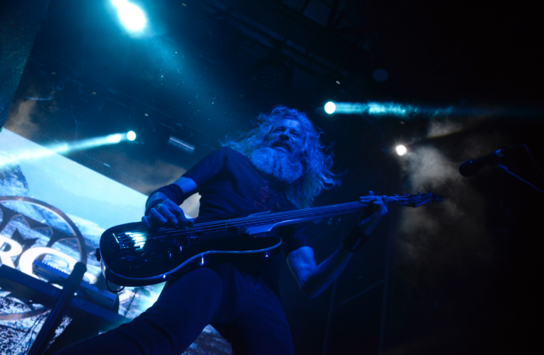 Warcry desató la fuerza del power metal en Guadalajara