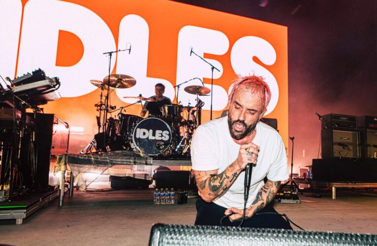 IDLES llega a Guadalajara con una explosión de punk rabioso en el Guanamor Teatro Studio