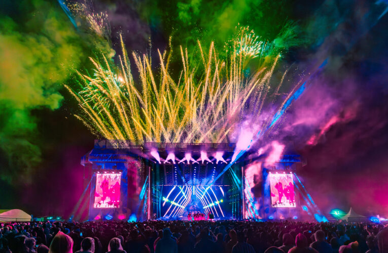 Resuena Dos Equis 2025: el nuevo festival que sacudió Cholula con reggaetón, regional mexicano y música urbana