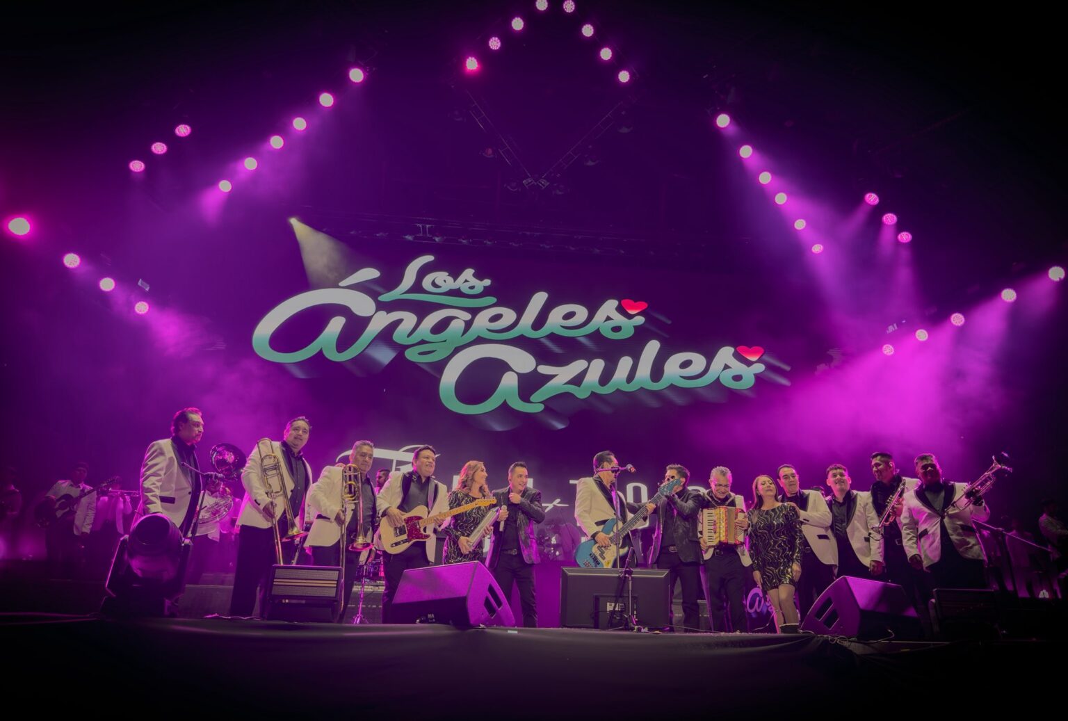 Los ngeles Azules Har n Historia Con Su Primer Concierto En La Plaza los-ngeles-azules-har-n-historia-con-su-primer-concierto-en-la-plaza