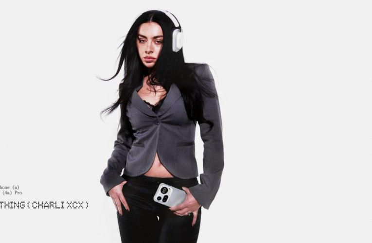 Charli XCX entra al universo tecnológico de Nothing y redefine la relación entre música, cultura y dispositivos inteligentes